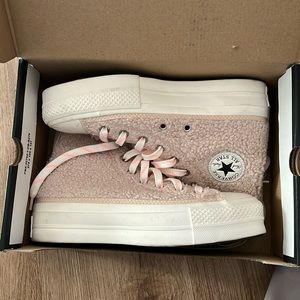 Sherpa converse platforms